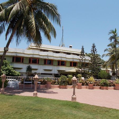 Sandy Resort Daman Exteriör bild