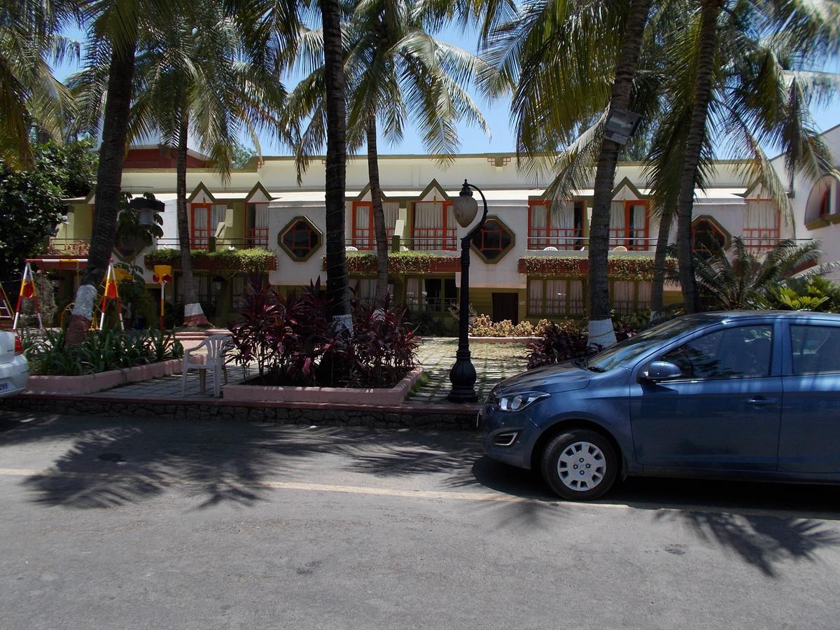 Sandy Resort Daman Exteriör bild