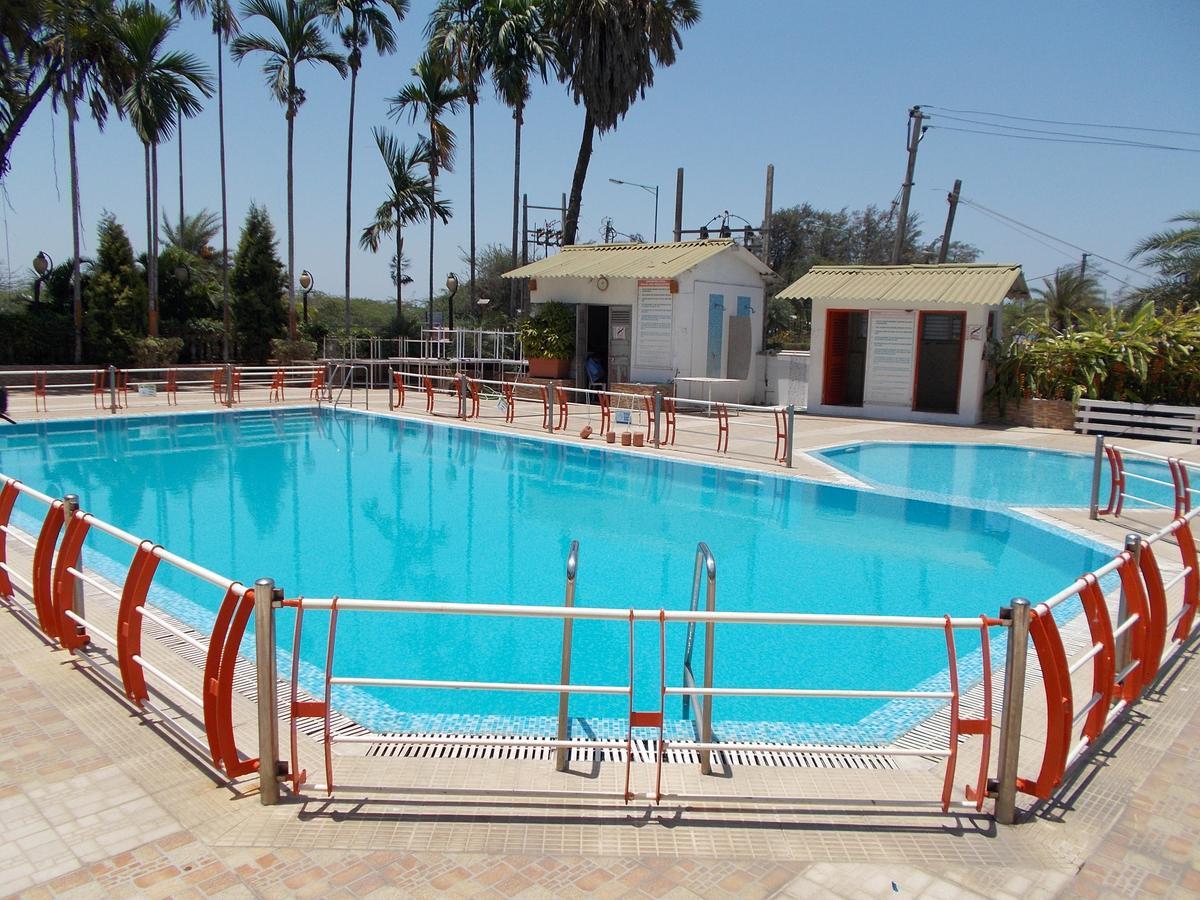 Sandy Resort Daman Exteriör bild